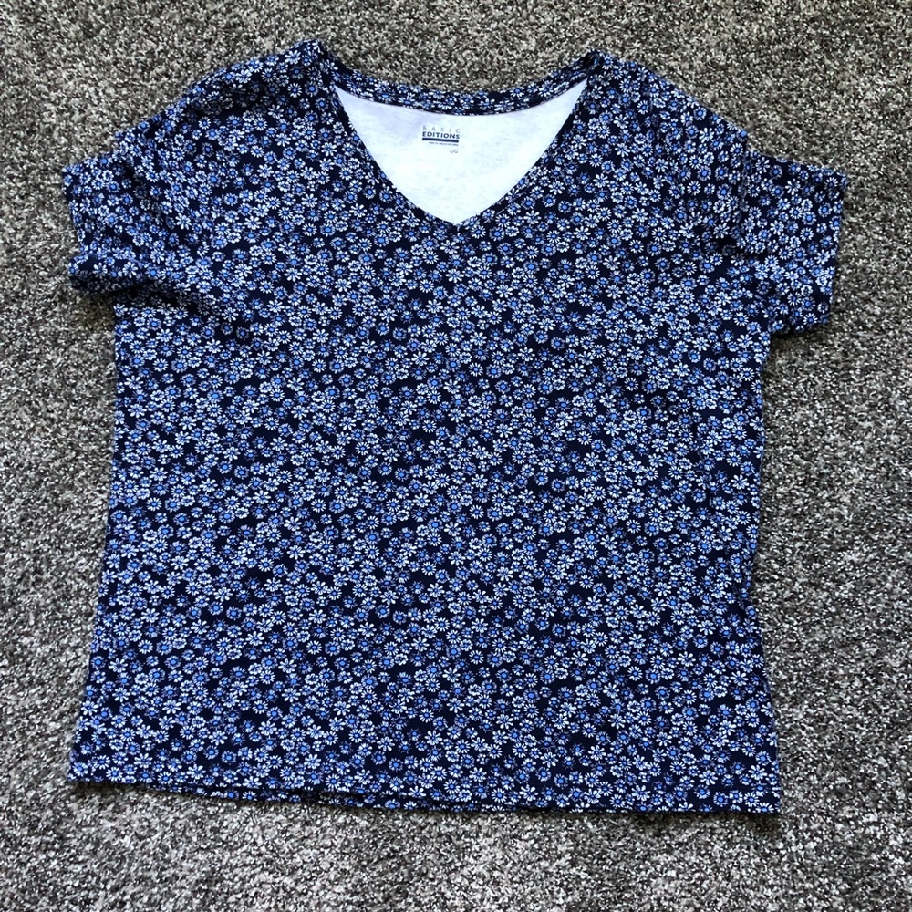 Floral Print T-shirt.  Brand new!